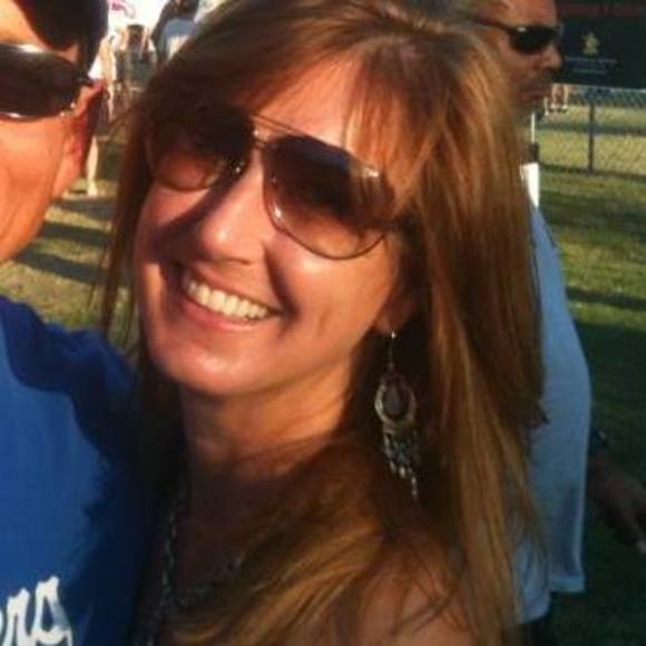 Meet your Posher, Joanna - Picture 1 of 1